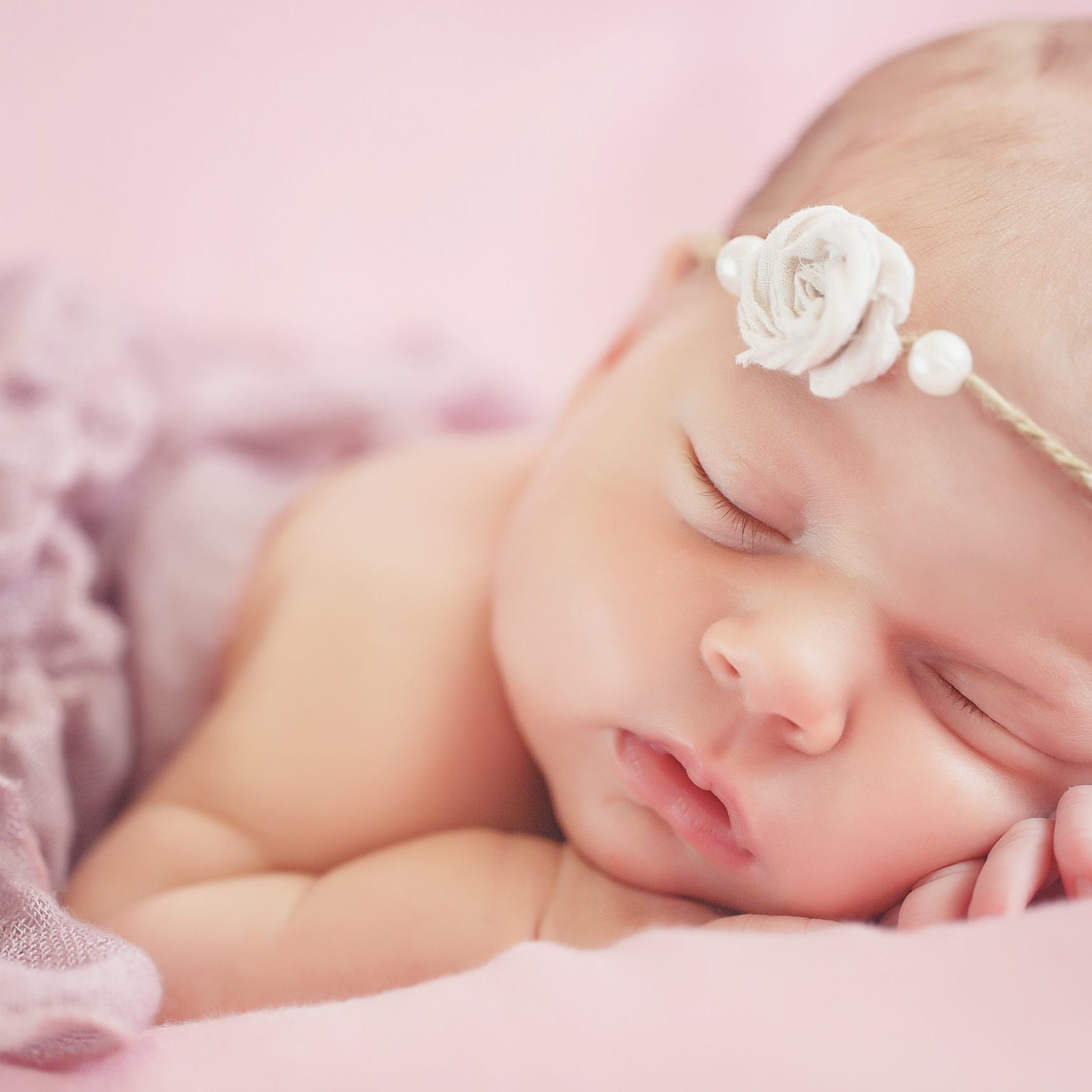 cute-newborn-closeup